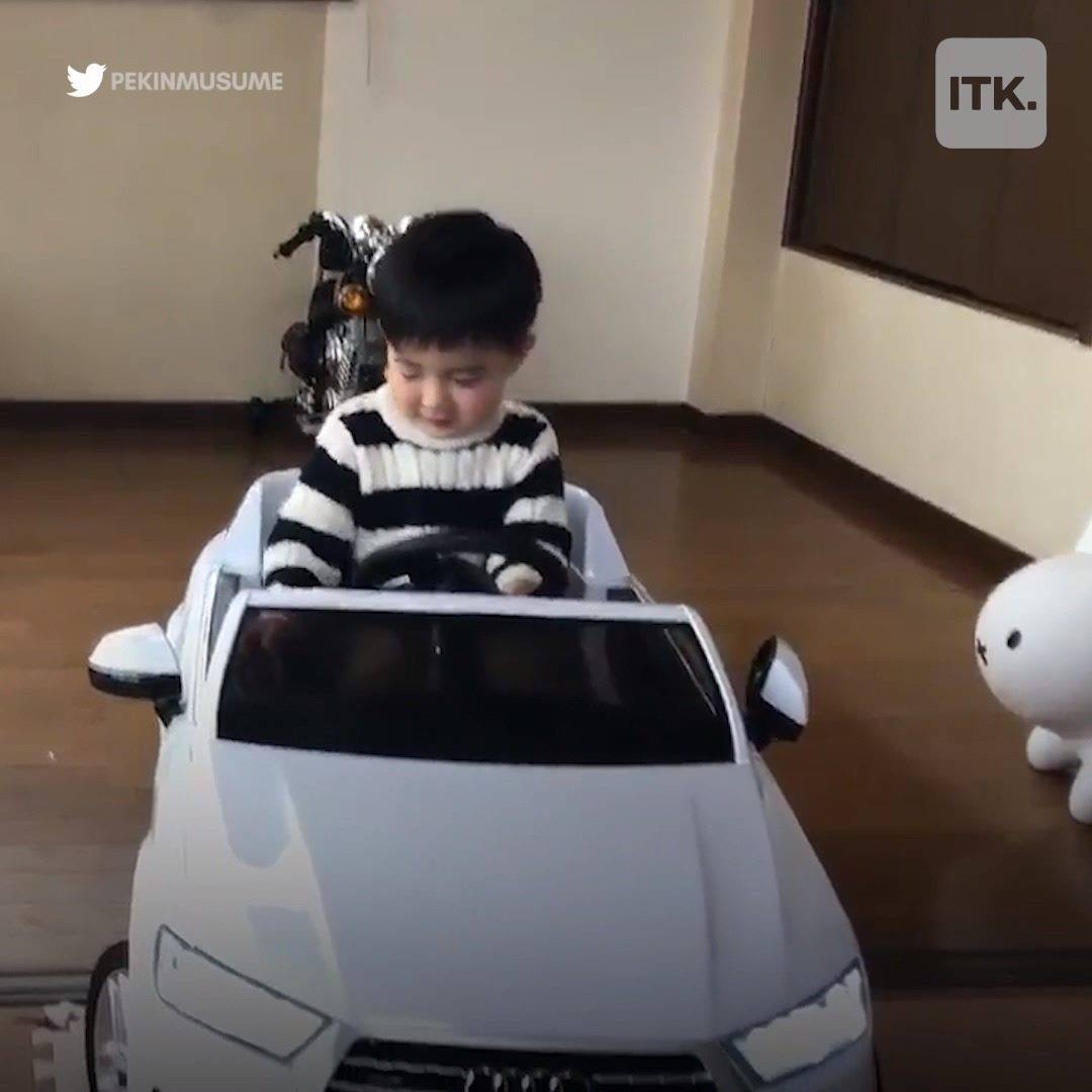 Yahoo 3 Year Old Driver Parks Better Than Most People Facebook