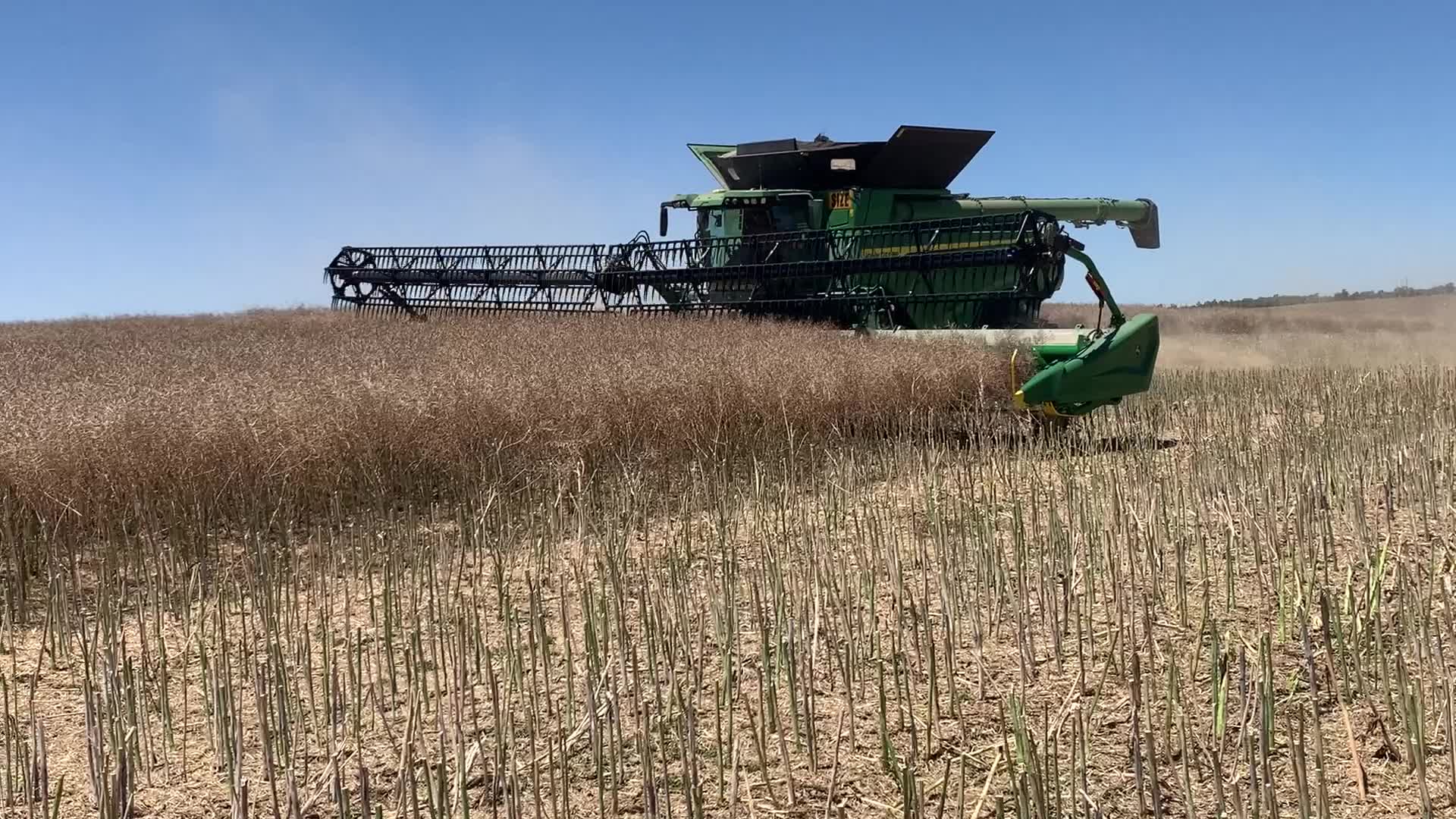 The nXt level! And here is the John Deere X9 #combine #harvester from ...