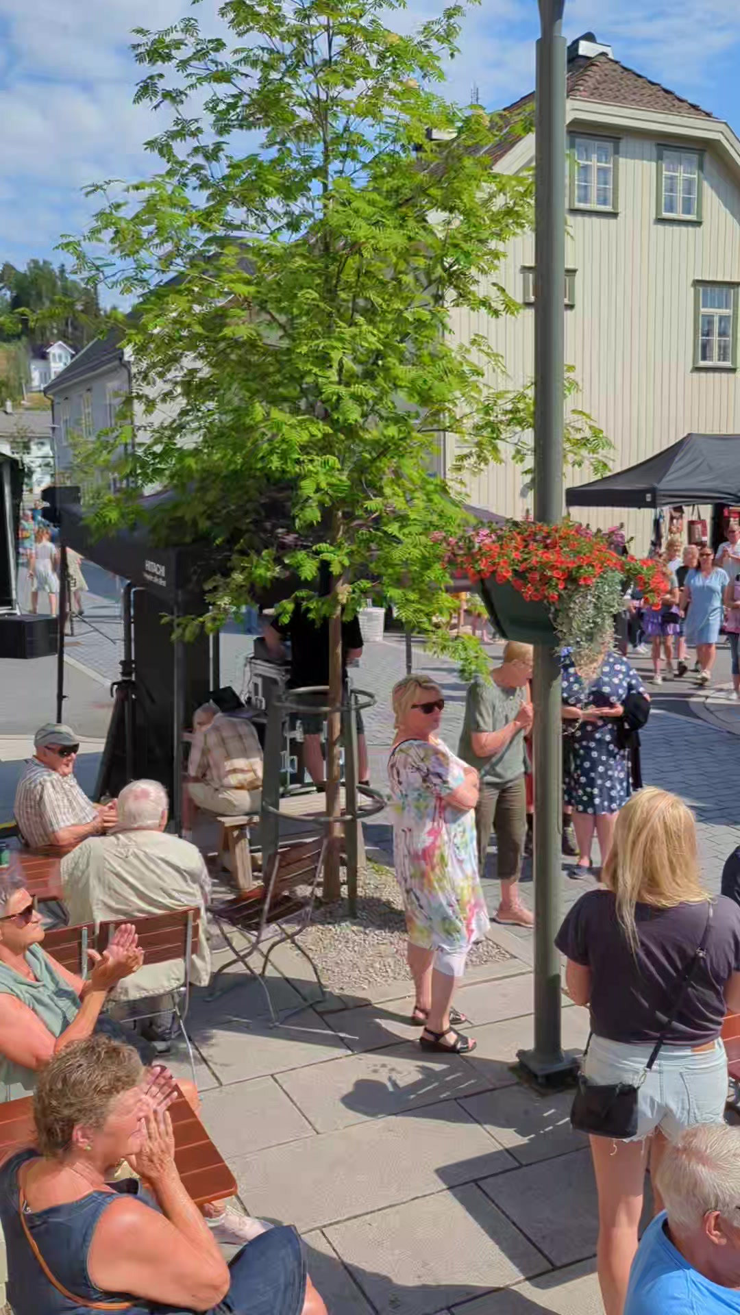 Velkommen til liv og røre under årets Ringebudagene 2023 ☀️ Dette er ...