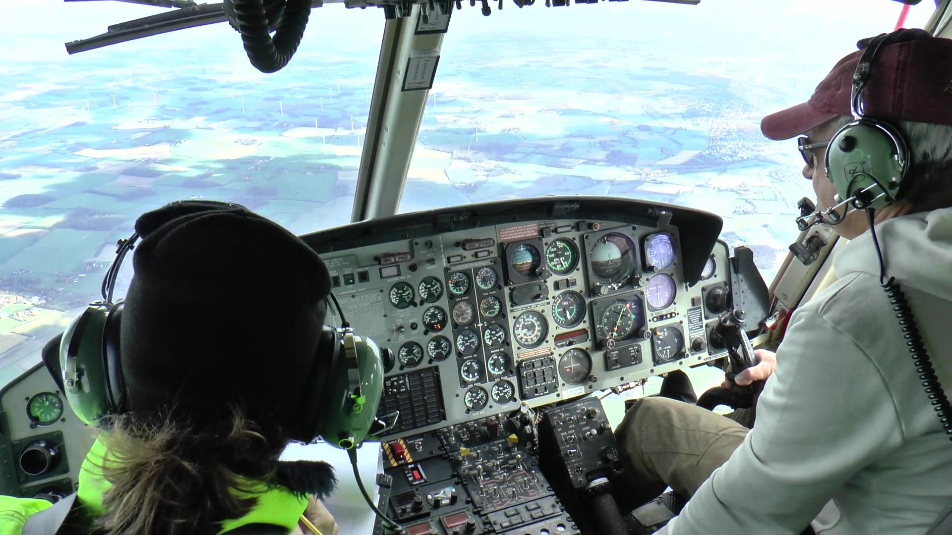 Autorotation Bell 412EP 🚁 In the following video you can see how we ...