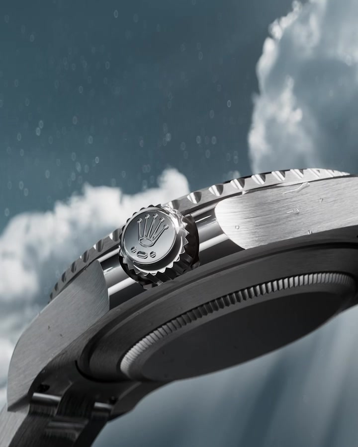 Introducing the new version of the ROLEX Oyster Perpetual YachtMaster 42 in RLX titanium. Light