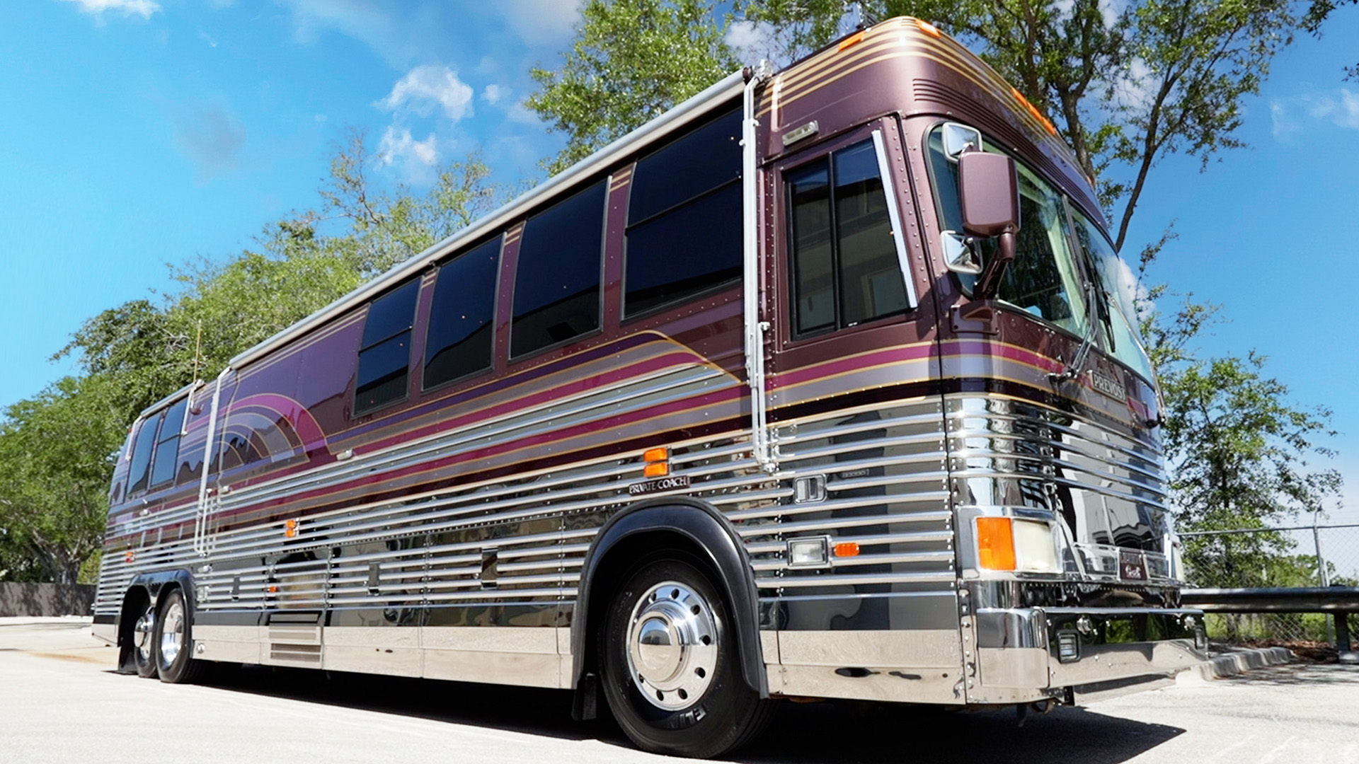 Andrew's Website: http://RVingwithAndrewSteele.com The Motorcoach Store ...