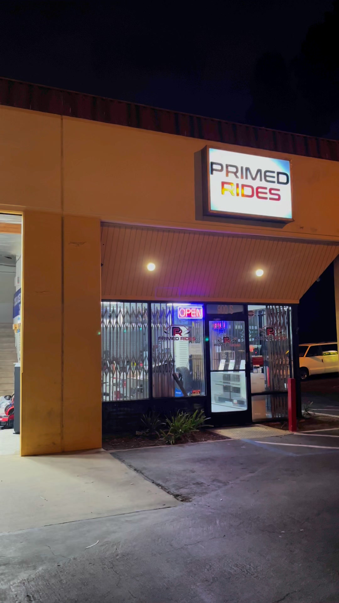 Primed Auto - Accessories Installs & Tinting | Santa Ana CA