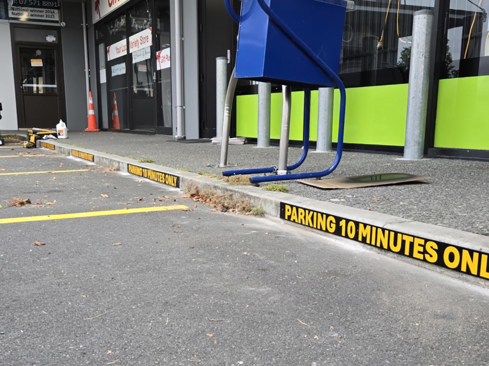 VISI LINE Linemarking & Striping Services | Tauranga