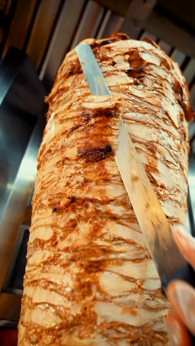 Shawarma Almashi - شاورما عالماشي | Abu Dhabi
