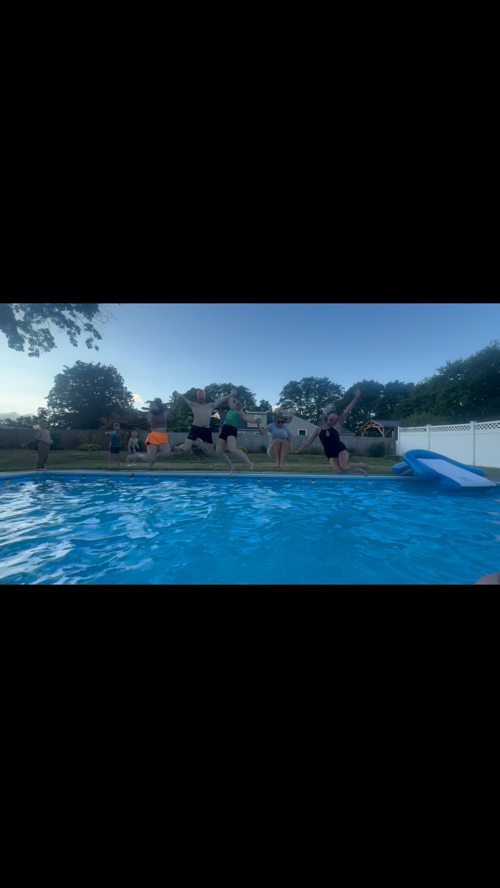 Valley storm pool party and clip decorating success. They even got the ...