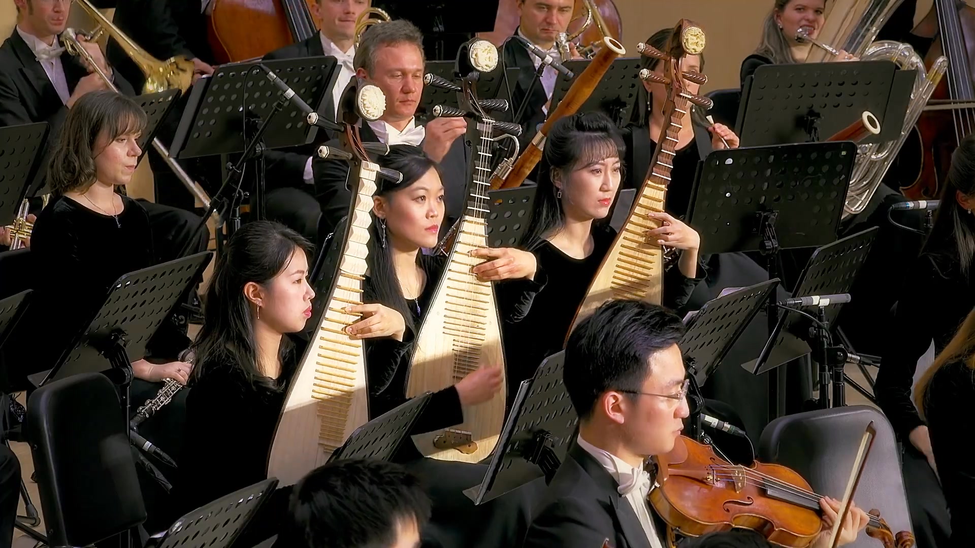 Two great musical traditions—one epic concert. The Shen Yun Symphony ...