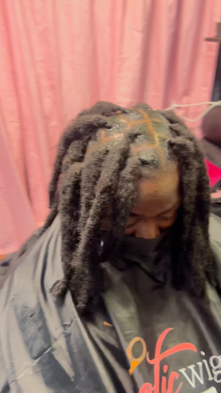 Tired of your thin lifeless locs?? I combined this 🤴 locs into wicks ...