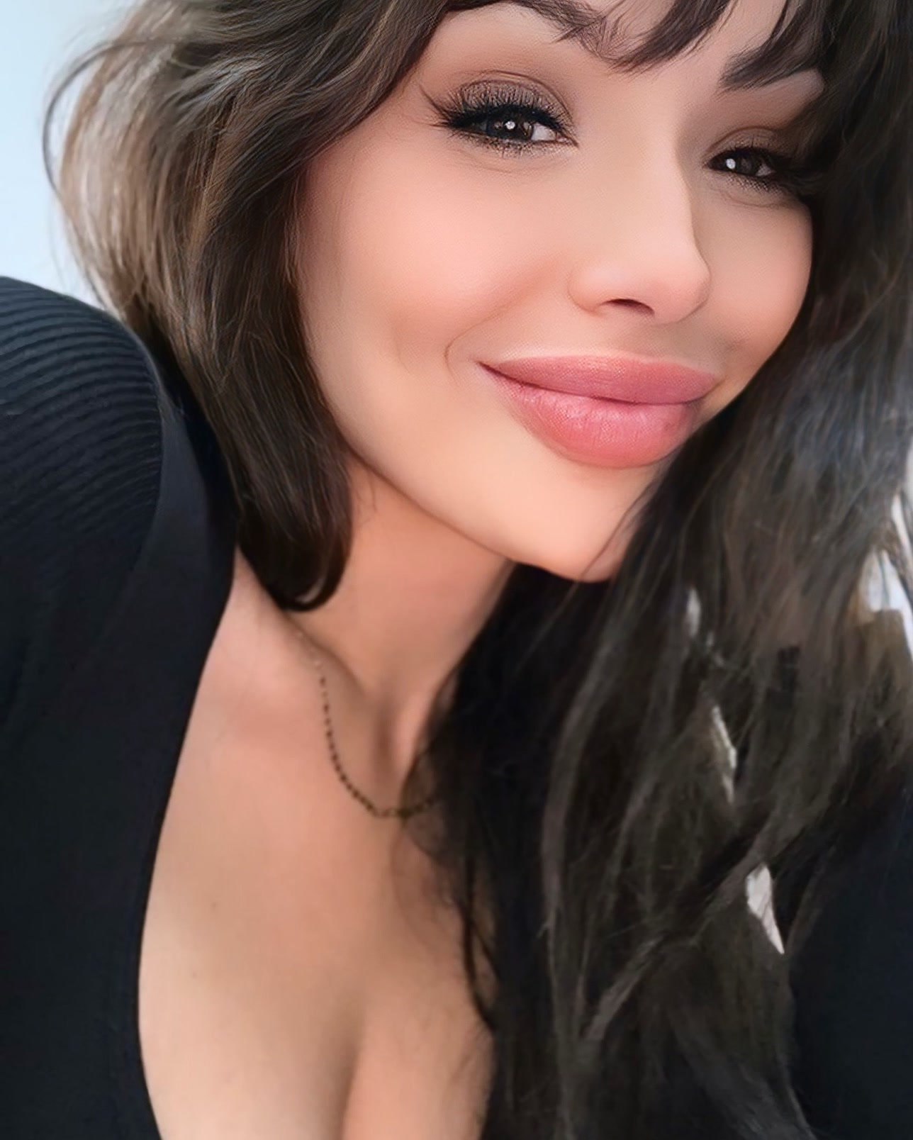 Vanessa Leon