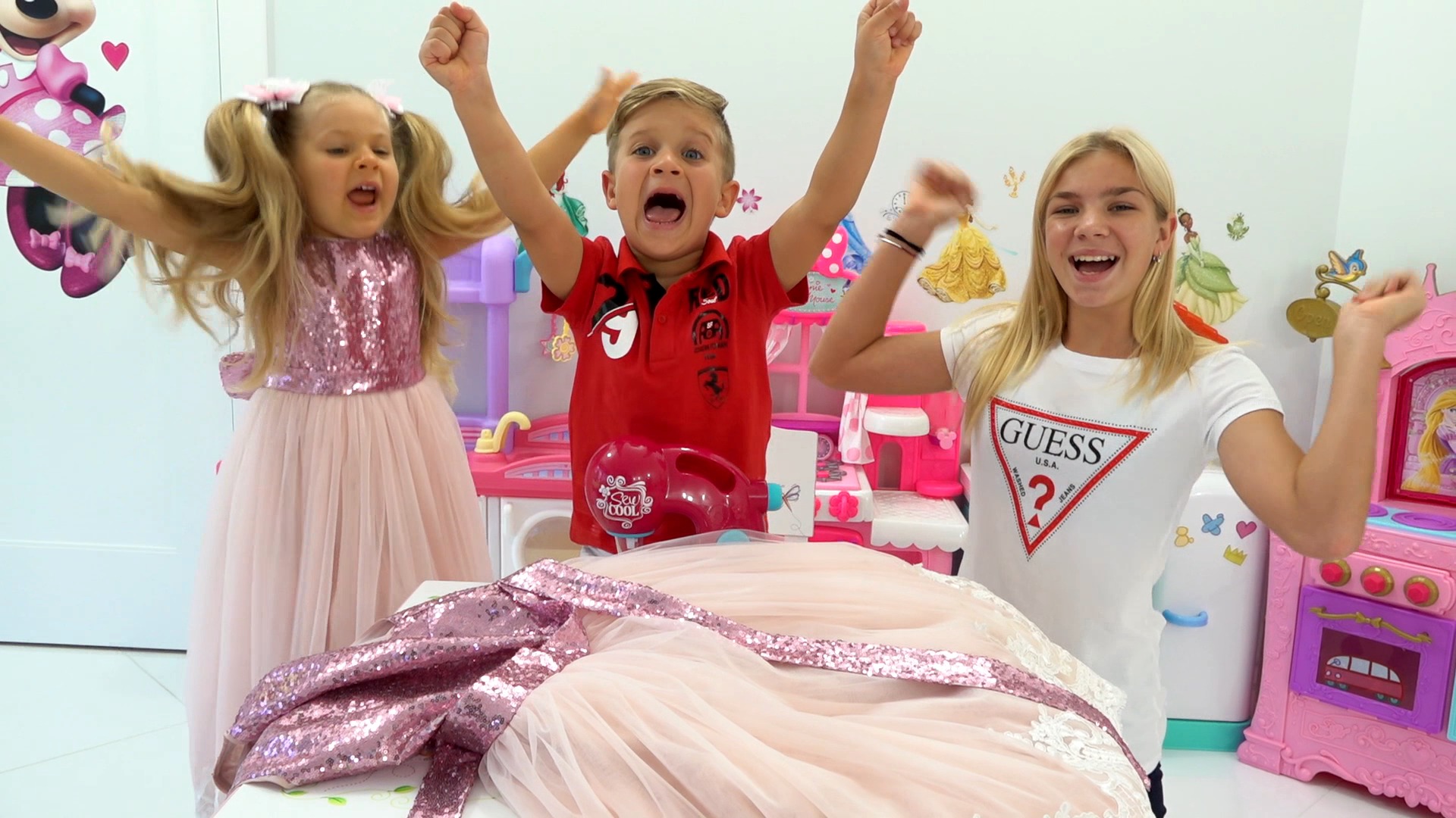 open lace back dress DiDaDi Love Diana Girls Princess Costume Roma Gown Dress Flutter Sleeve  Cartoon Printed Home Casual Wear Birthday Gift for Girls, 4-5 Years-New,  Rose : Buy Online at Best Price in KSA -