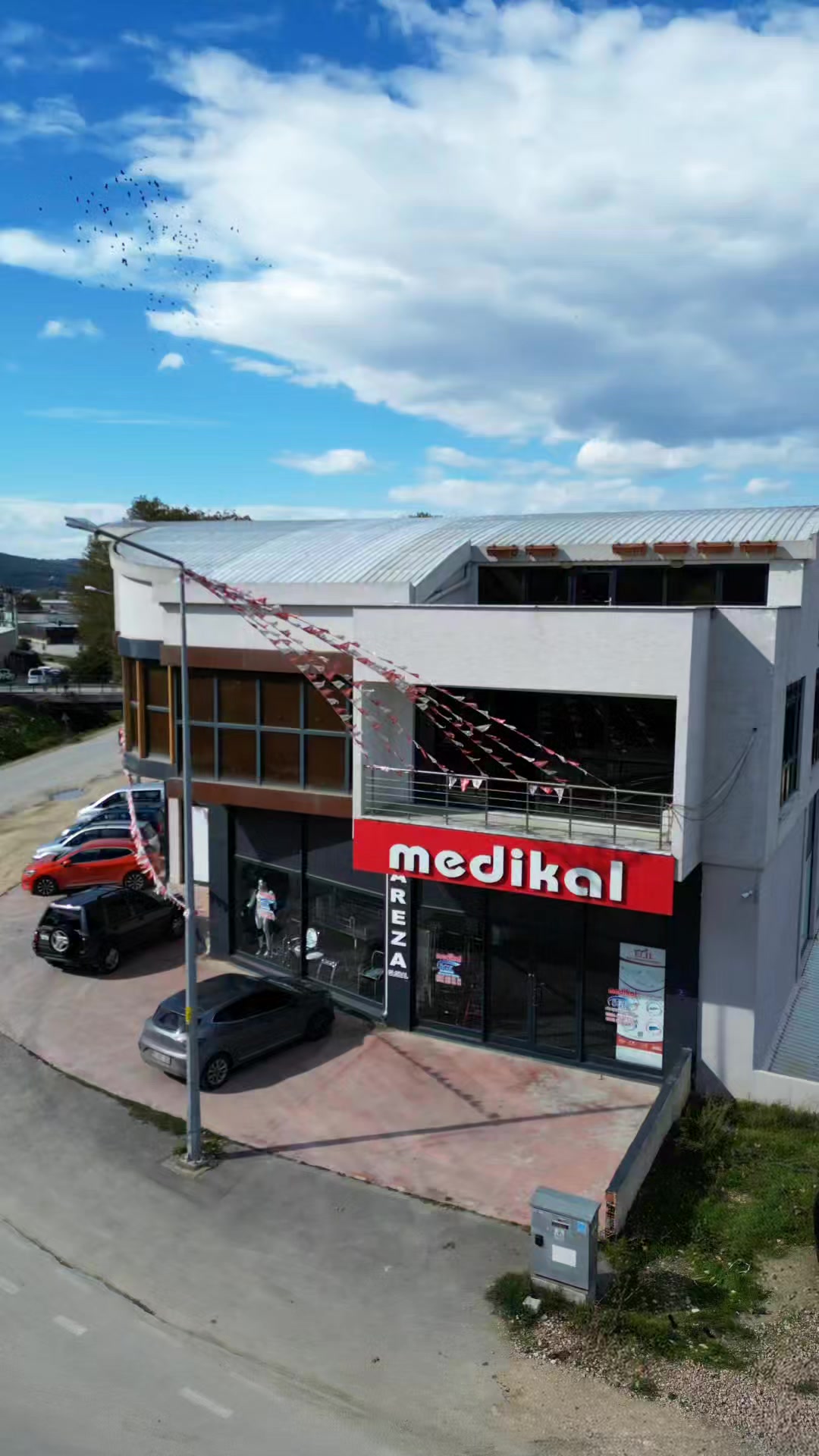 Bursa Medikal Market on Reels | Facebook