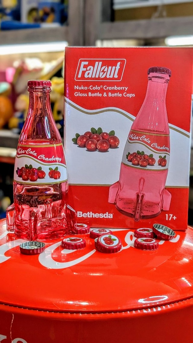 My Nuka Cola Cranberry bottle and caps just arrived from Bethesda