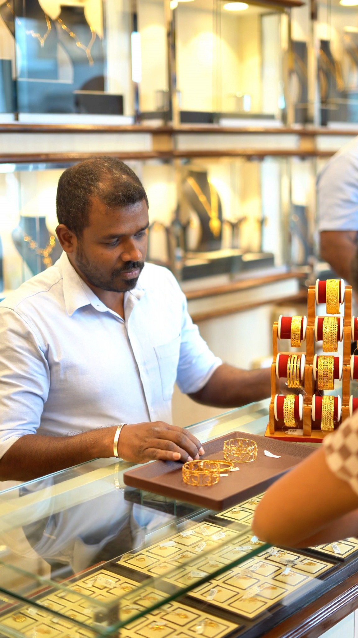 Introducing the only high-tech gold testing machine in Wattala and ...