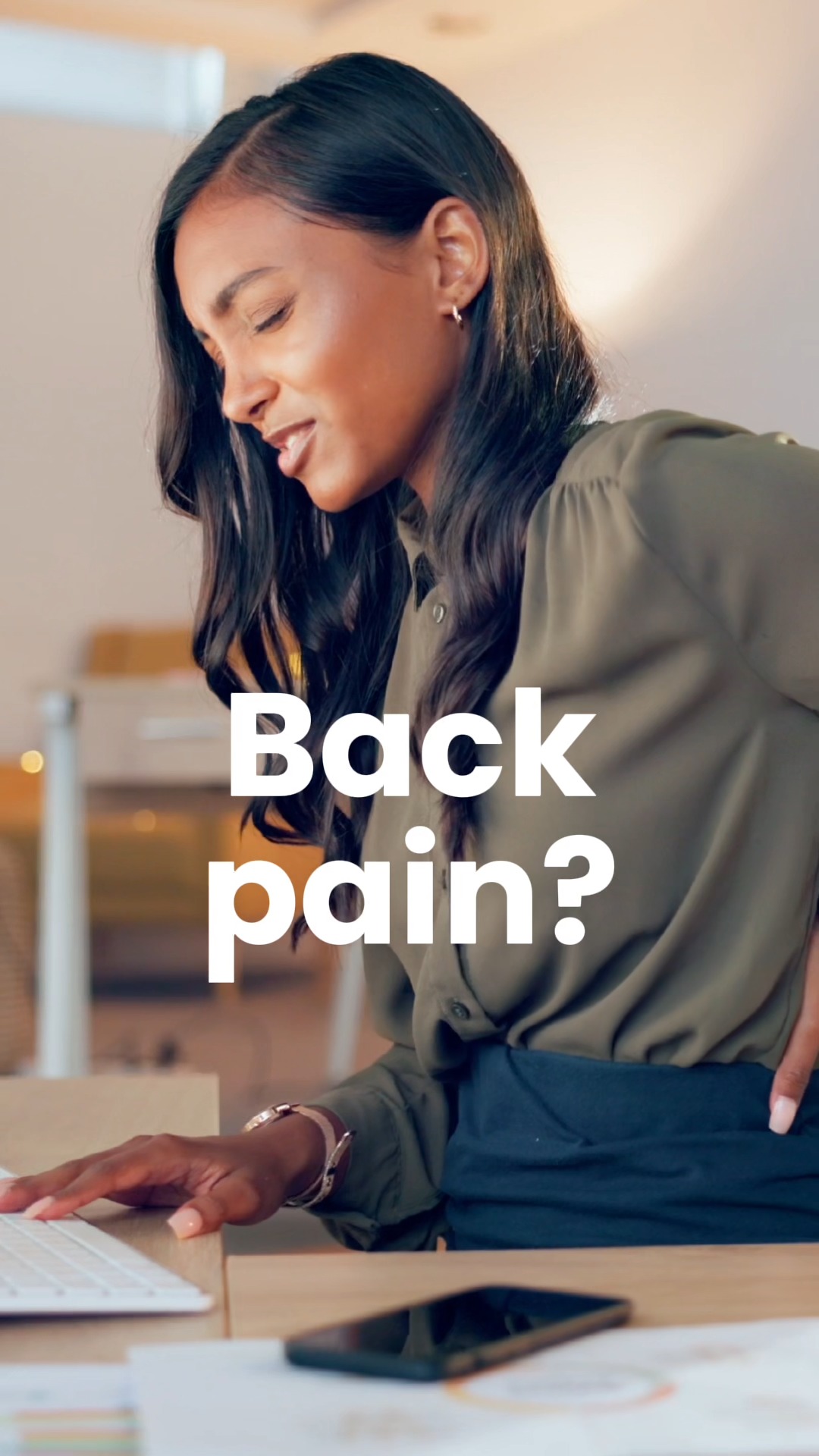 Stop the slouch! 🛑 Bad gym form can ruin your posture. Fix your ...