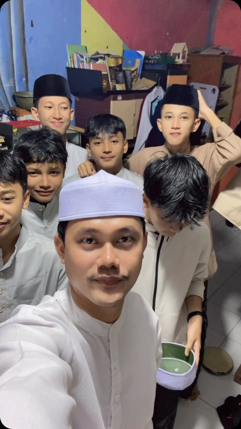 Azlan Z on Reels | Facebook