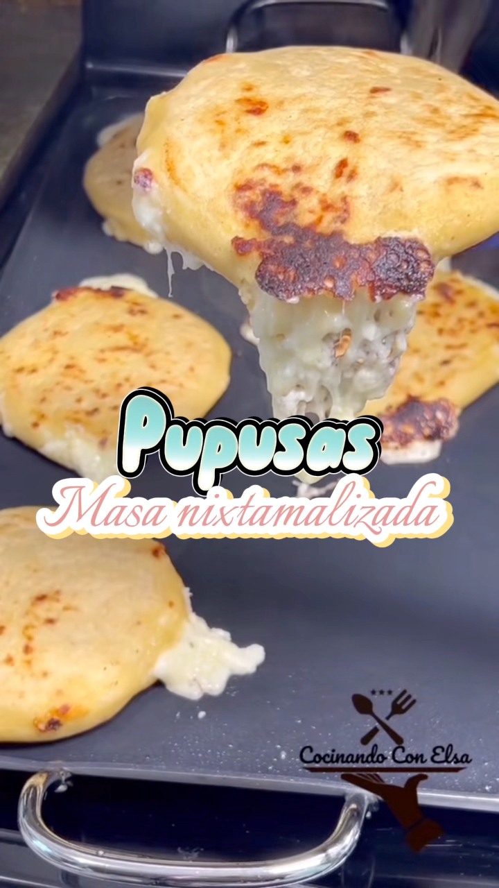 Pupusas de masa nixtamalizada rellenas de queso 🧀 quedaron bien ...