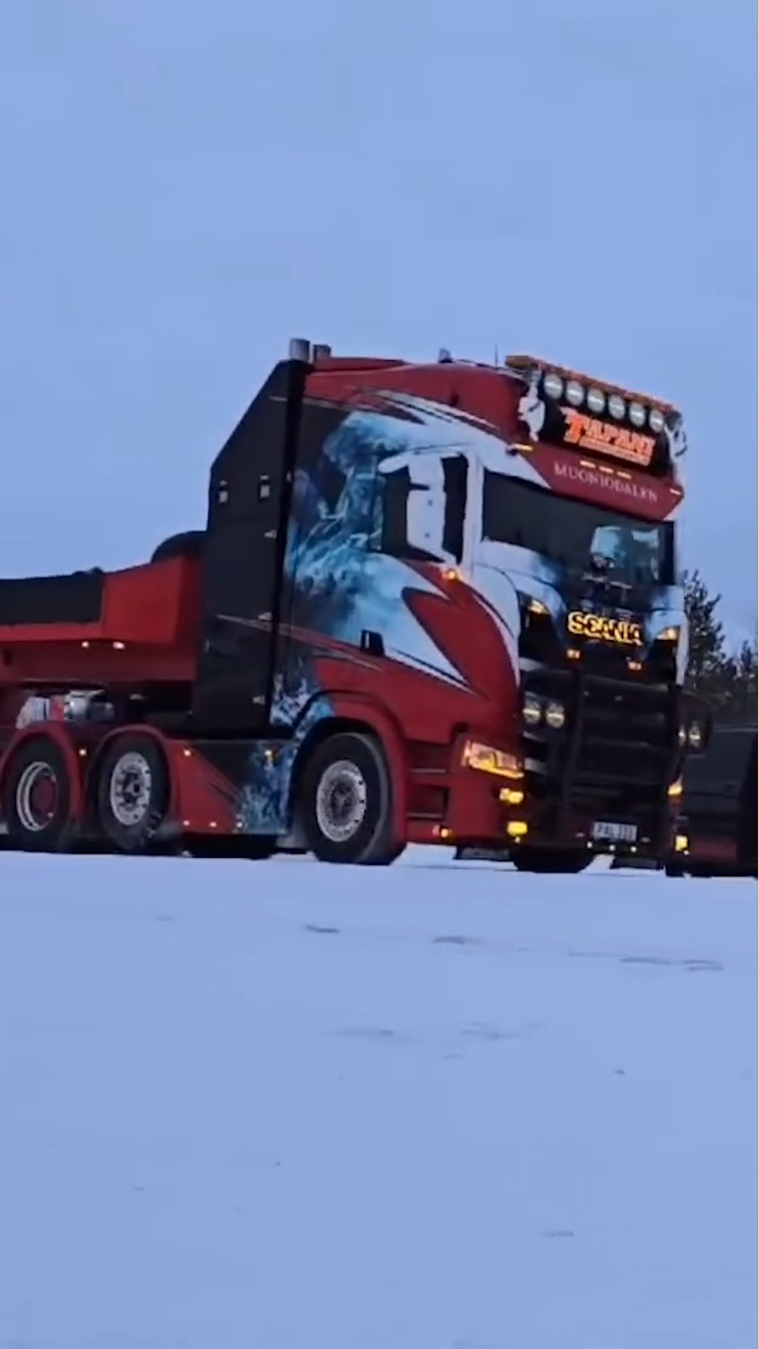 American Trucker's Experience Driving a Scania Heavy Haul Rig in Sweden ...