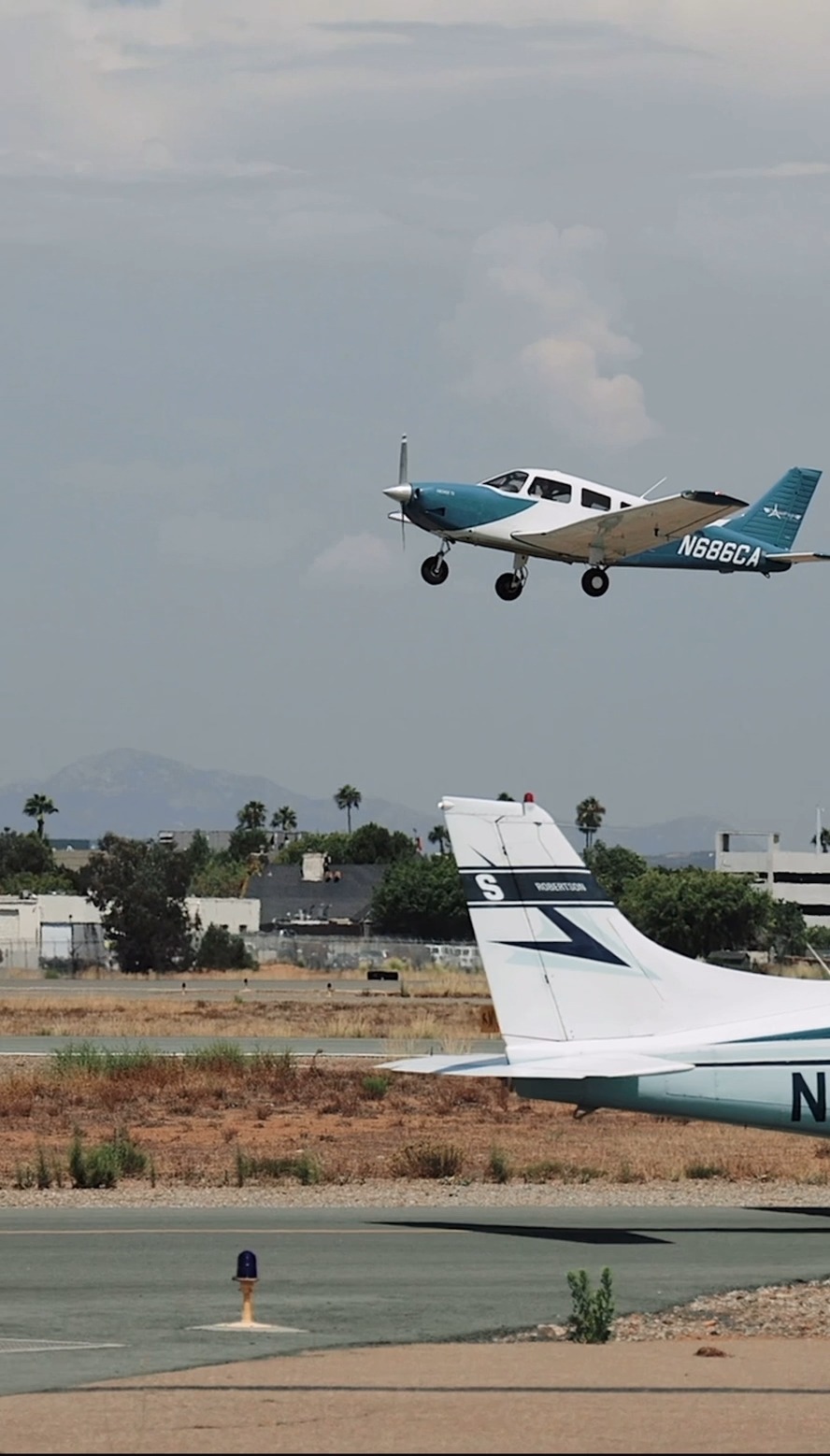 邦楽 FLY COAST / Flight Number 001 📍 Coast Flight Training #studentpilot #pilotlife