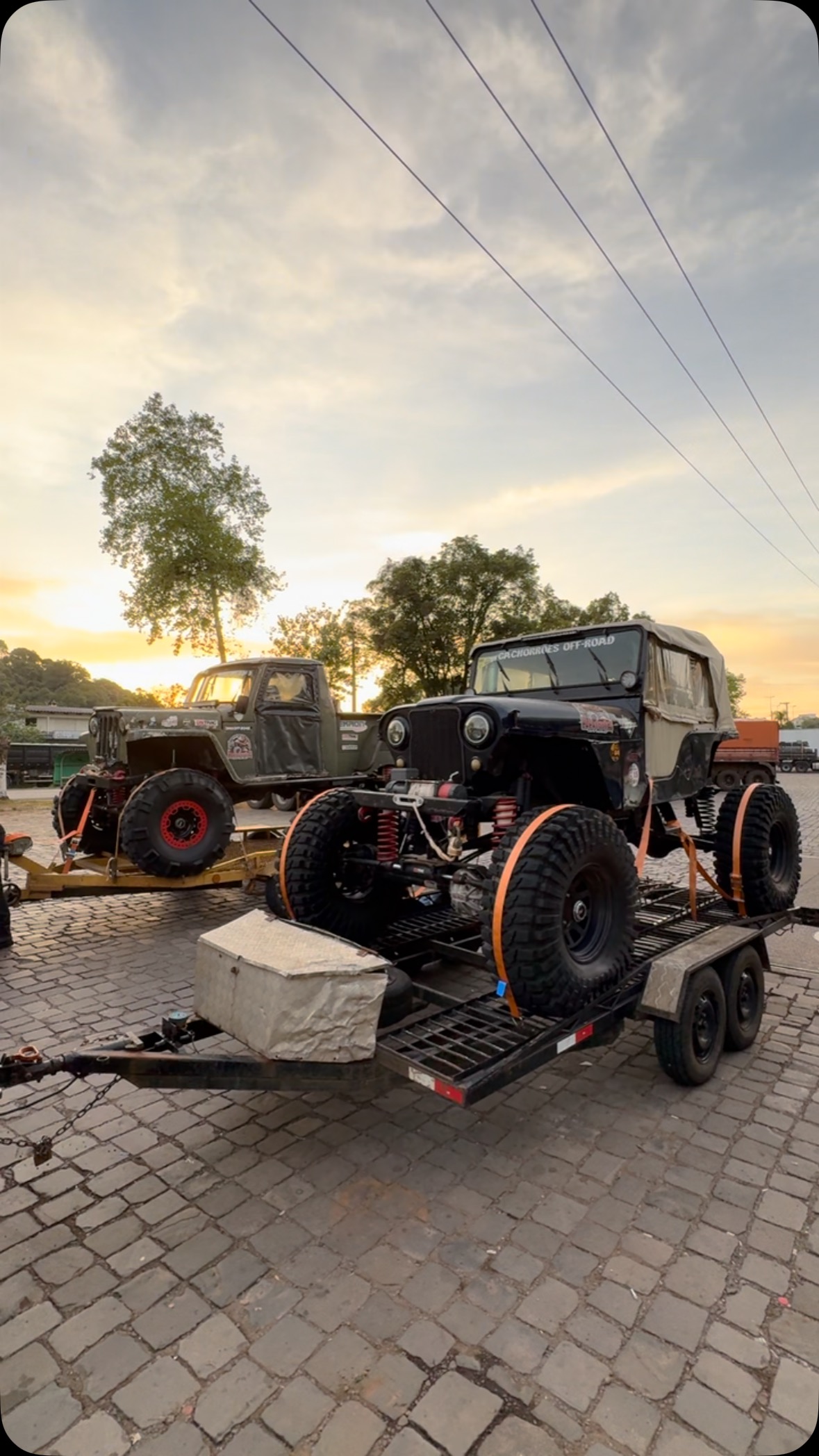 #Jeep #Willys #Rural #F75 #OffRoad #4x4 #Trilha #Parceria | CACHORRÕES ...