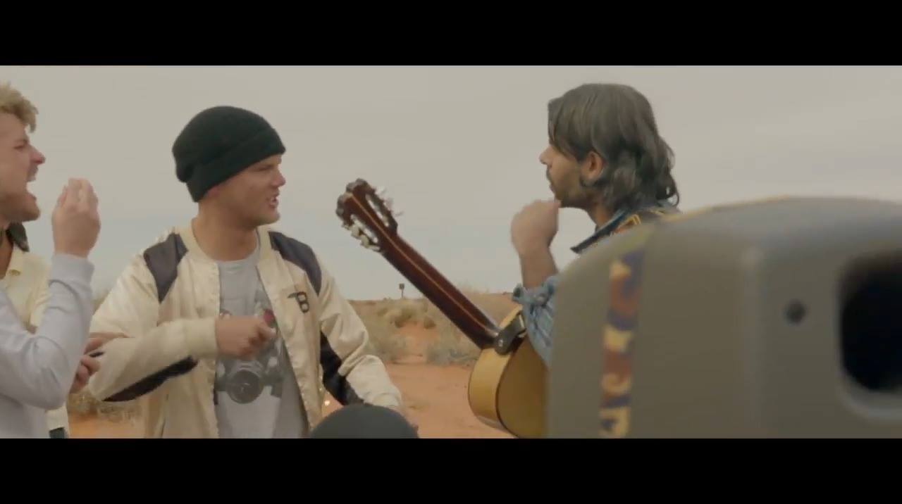 TheCrowningOfPrinceLiam.com ◢◤ | Avicii One