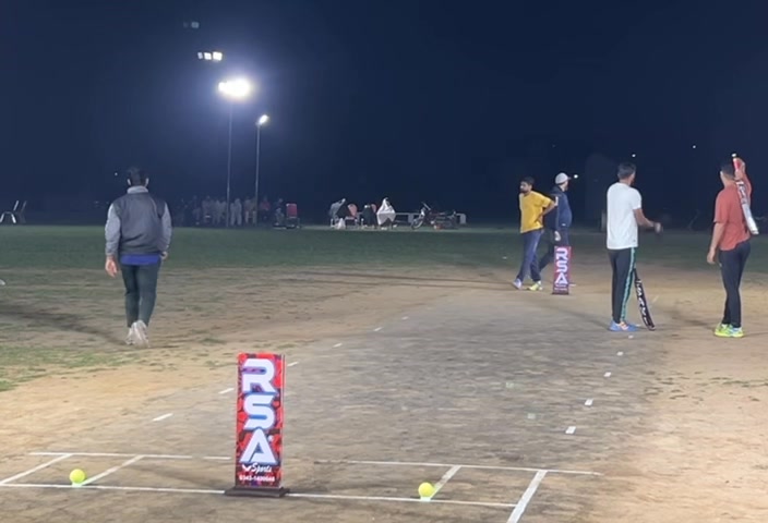 USAMA ALI SIALKOT VS HASSAN PENDA BIGGEST MATCH IN PAKISTAN TAPE BALL ...