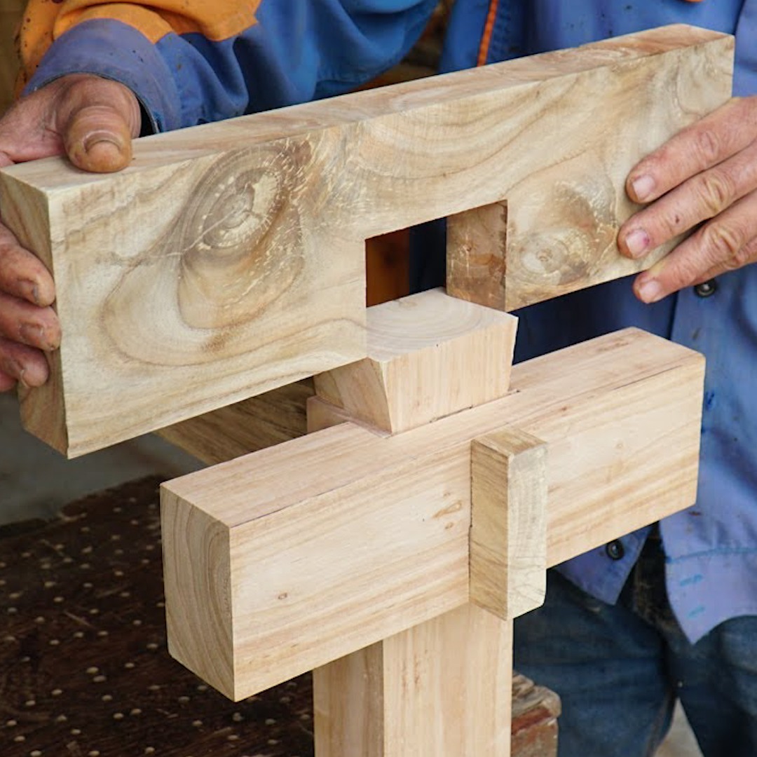 Japanese joinery dovetail joint Theo Cook s impossible Japanese sunrise dovetail