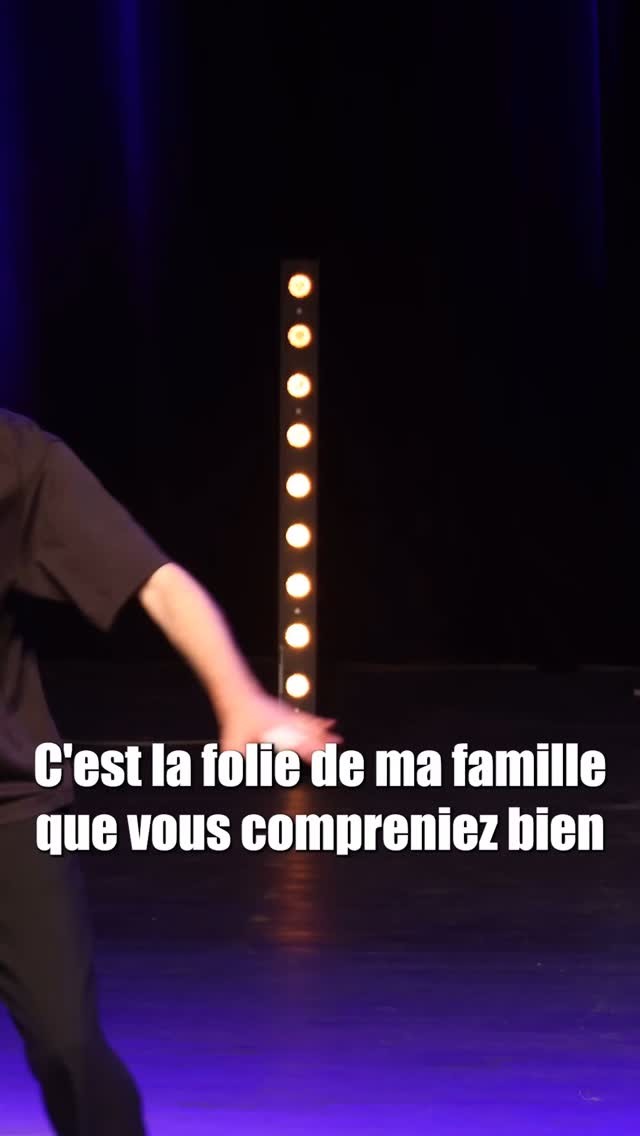 NOËL 🎅 DANS MA FAMILLE 😅 🎟️ TICKETS POUR VENIR ME VOIR EN SPECTACLE ...