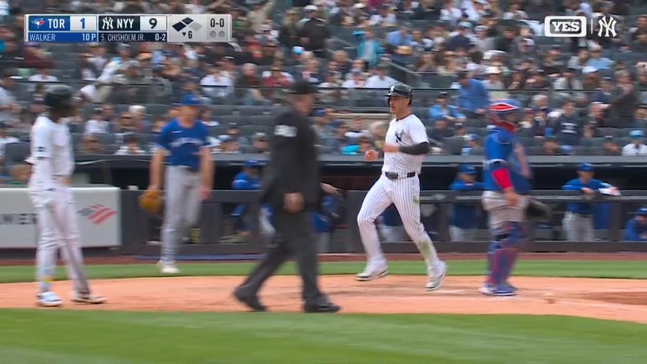 Goldy brings home Belli 👊 | New York Yankees | Facebook