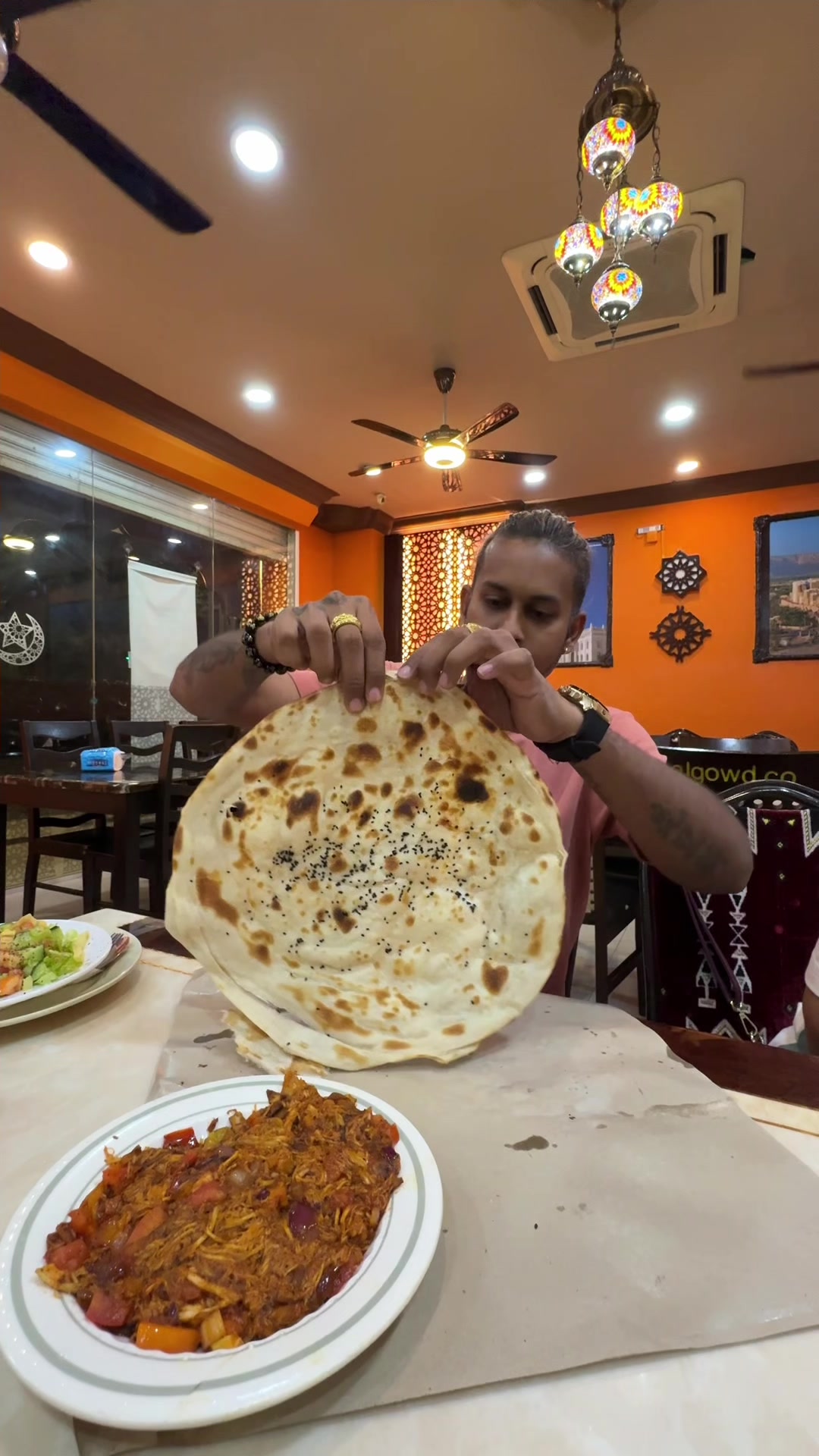 Chicken Oqda nu oru recipe try panirukingala ? free Arab Roti with this ...