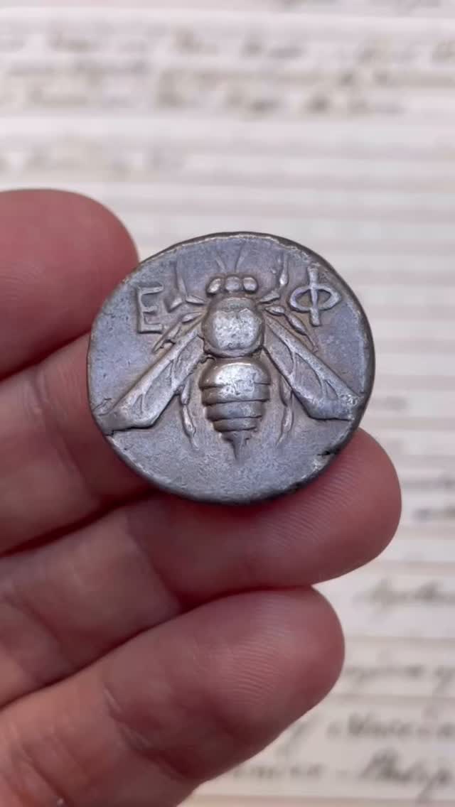 This 2,400 year-old Ancient Greek coin depicts a bee! It’s one of the ...