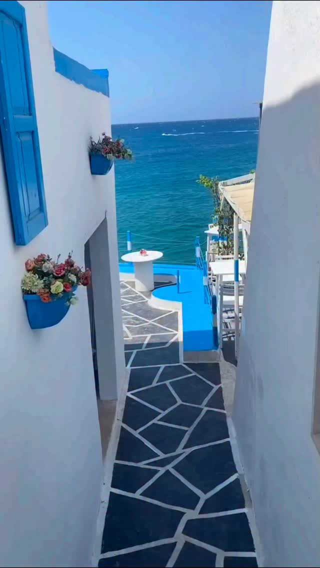 “Amphitriti Chalet – Tahet el Rih, Anfeh” Escape to the charm of Anfeh ...