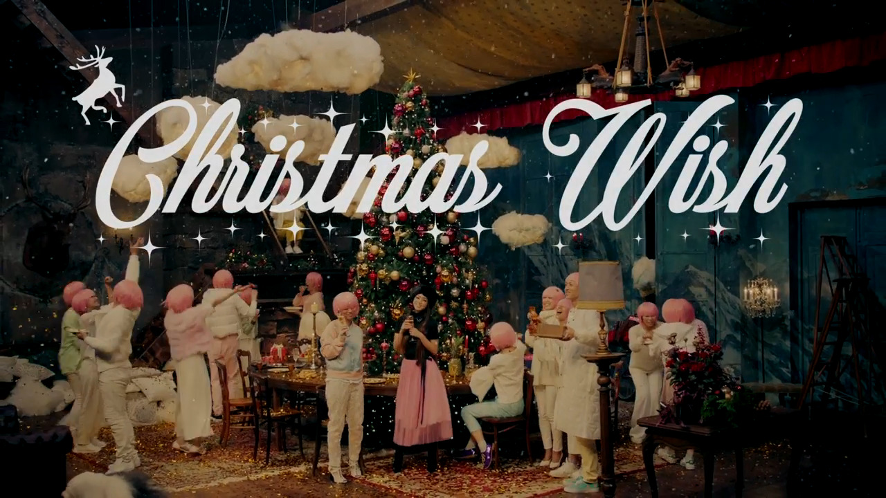 安室奈美恵 30th Anniversary ~MUSIC VIDEO SPECIAL~ Christmas Wish 