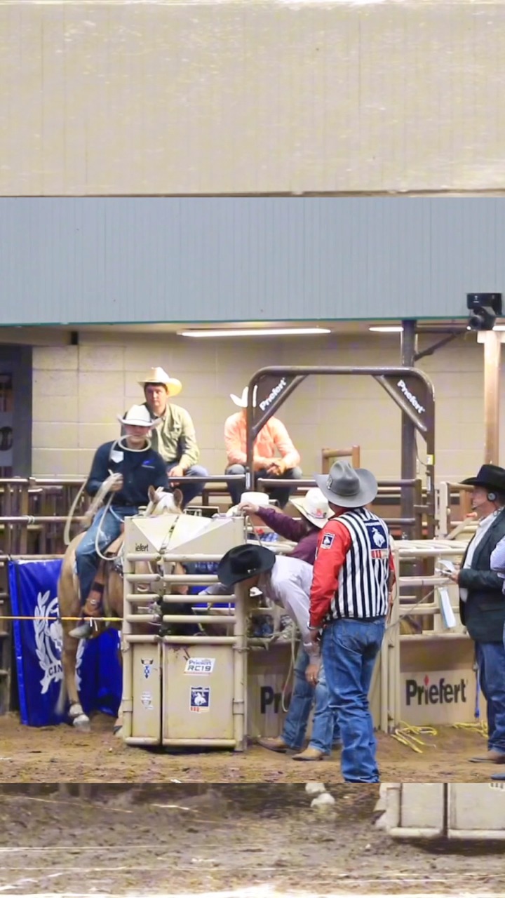 Max Mathis with a 9.3 sec run for 2nd on Fri in the Resistol Rookie ...