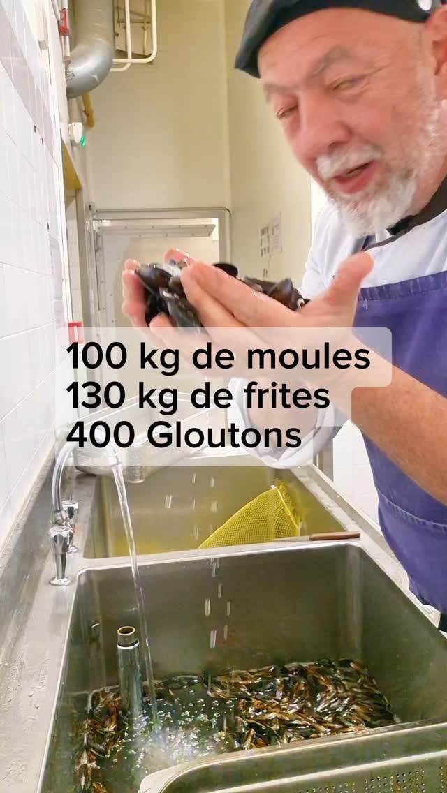 Moules frites à la cantine, un classique qui régalent les petits ...