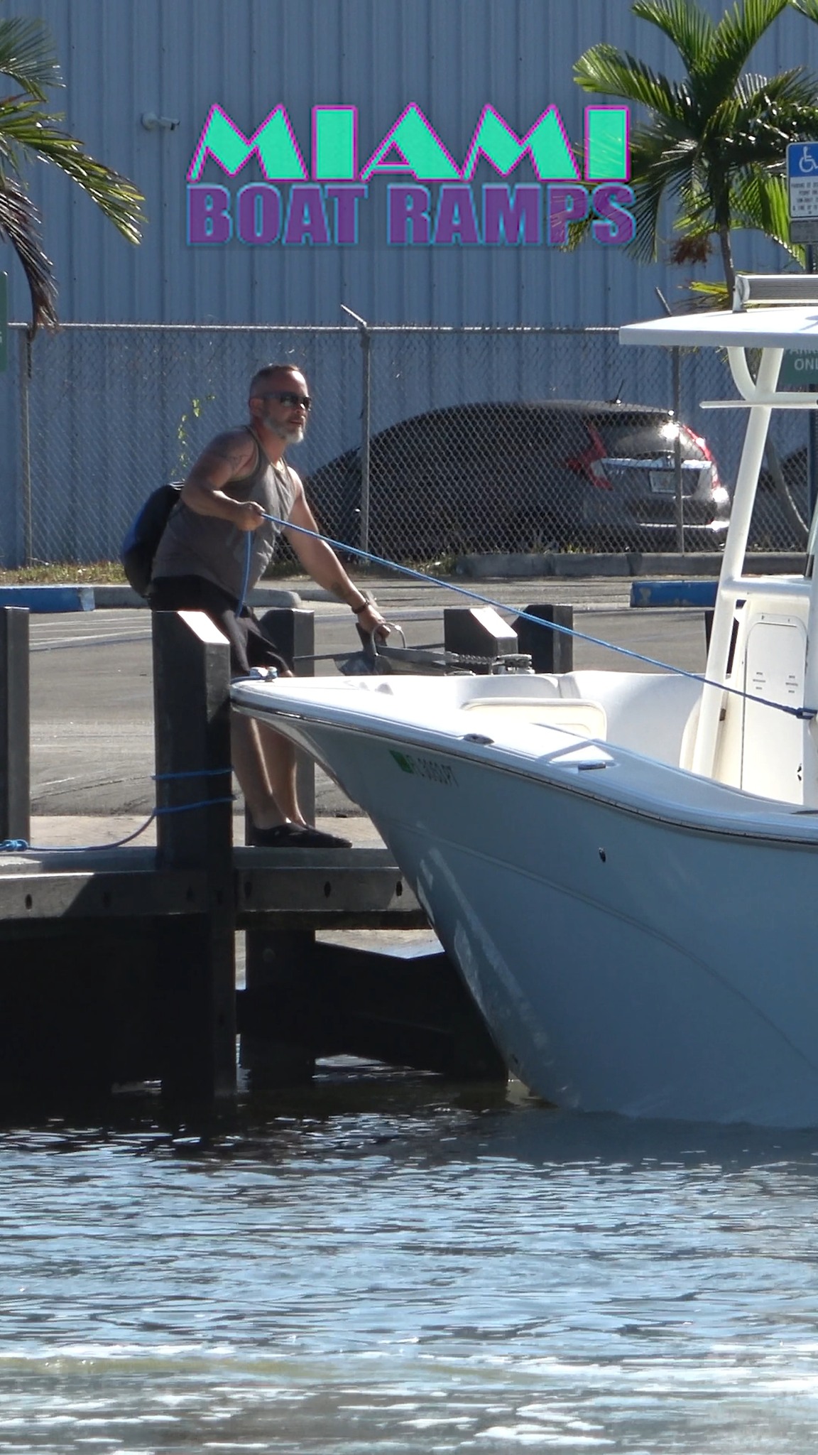 This Capt walked away and had no idea this happened.... #boatrampfails ...