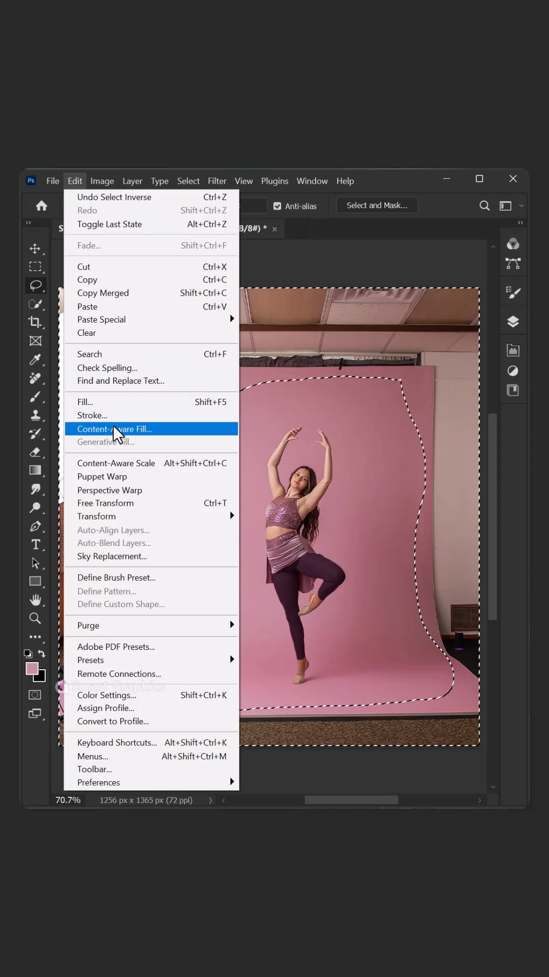 Smart Graphics - how to fix posture with puppet warp tool... | Facebook
