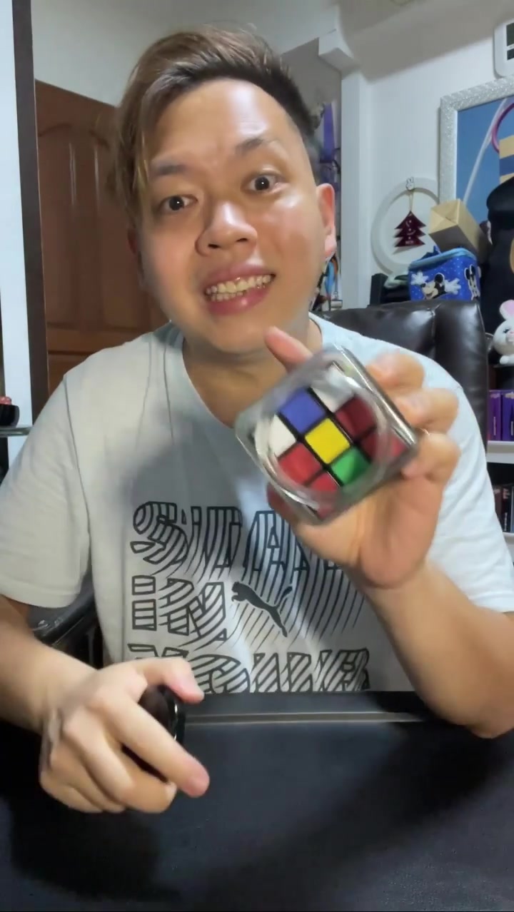 The “attempted” Palace Rubik's cube challenge 🤣🧊