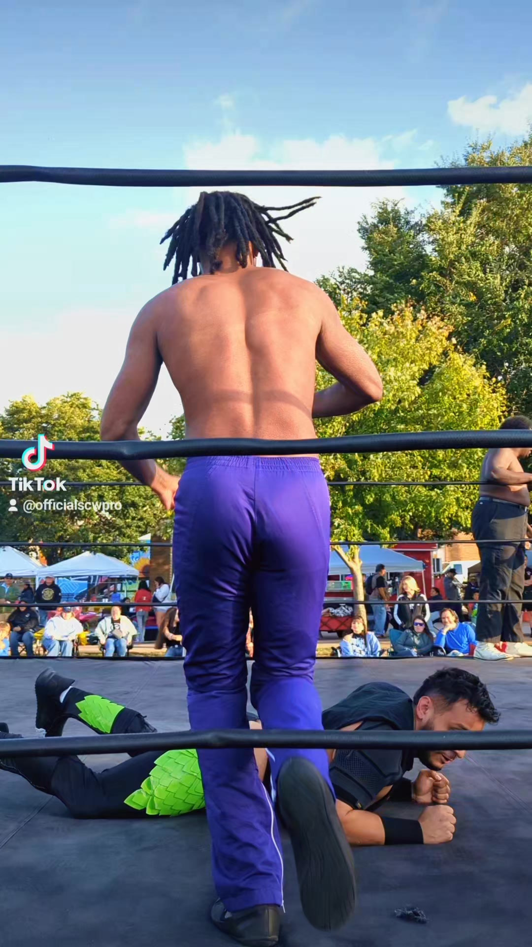 SCW Pro at Mercado Johnny Rambeaux and James Thomas vs. Johnny Wisdom ...