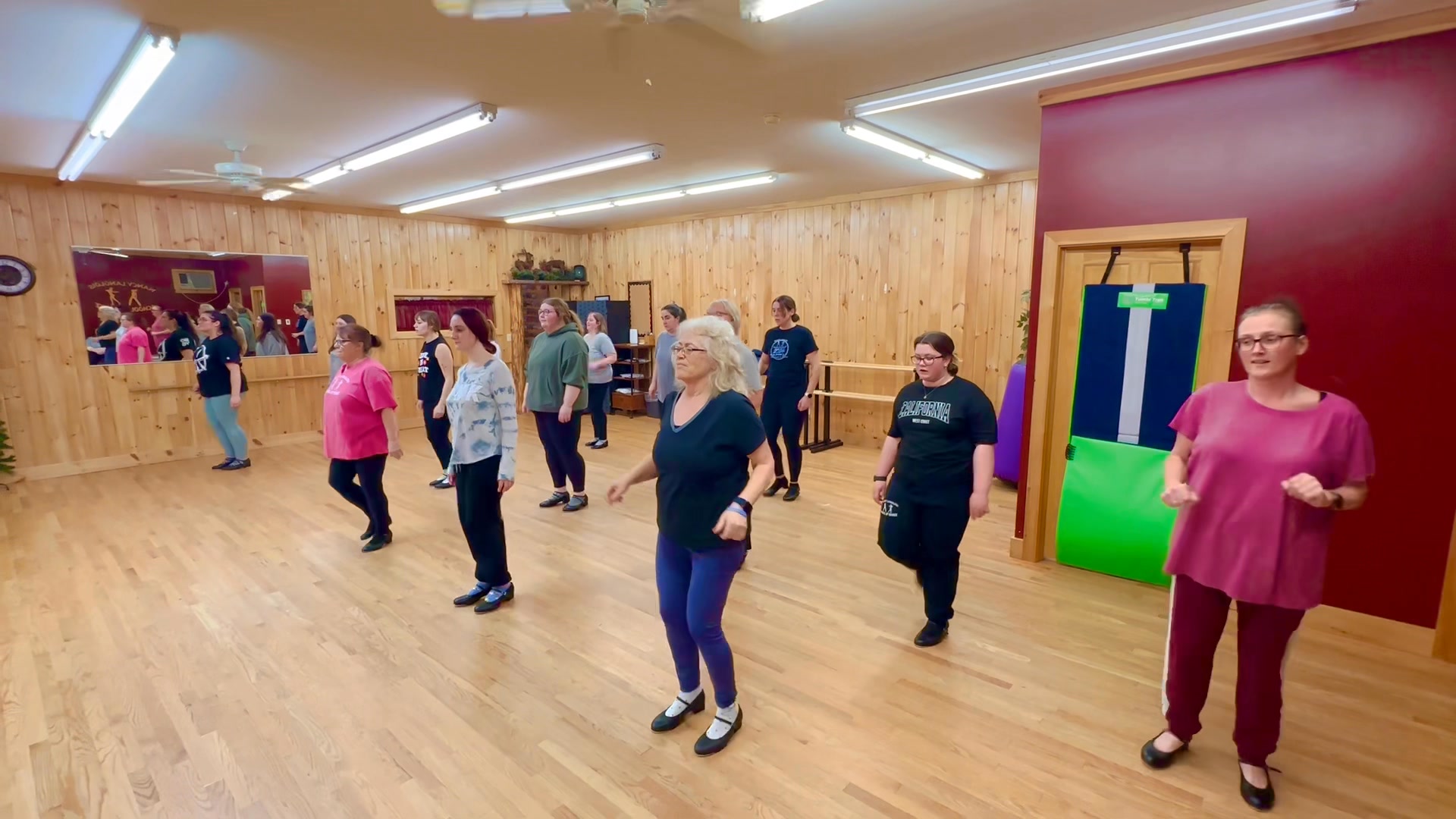 👯Check out our Beginner/Intermediate Adult Tap class bringing the ...