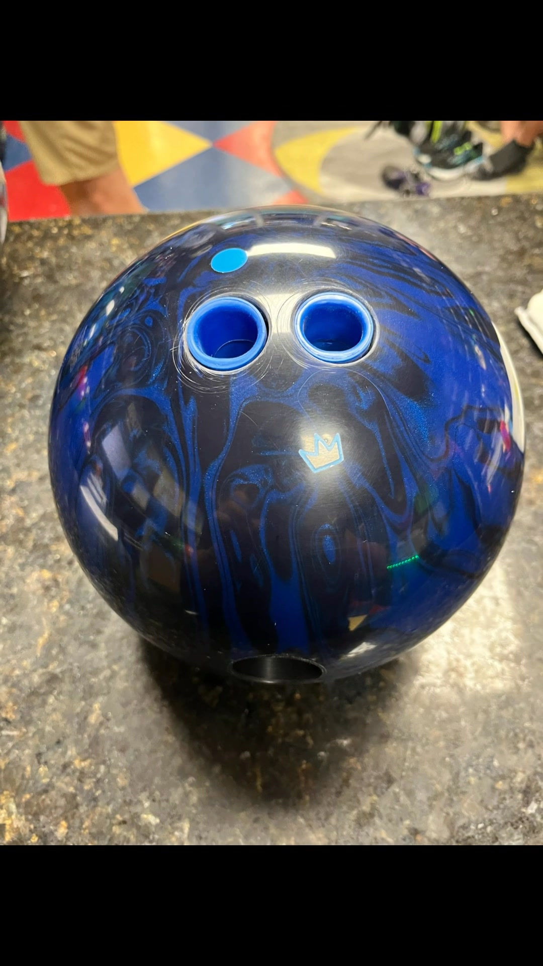 ヒ*ト様 【美品】Brunswick Crown Victory 15ポンド Amazon.com