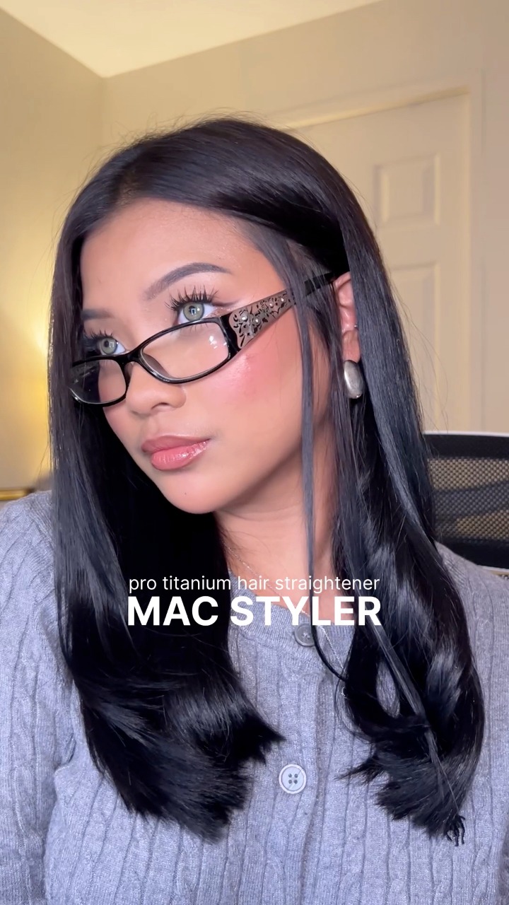 As someone who’s honestly bad at hairstyling, this is my go-to look. No ...