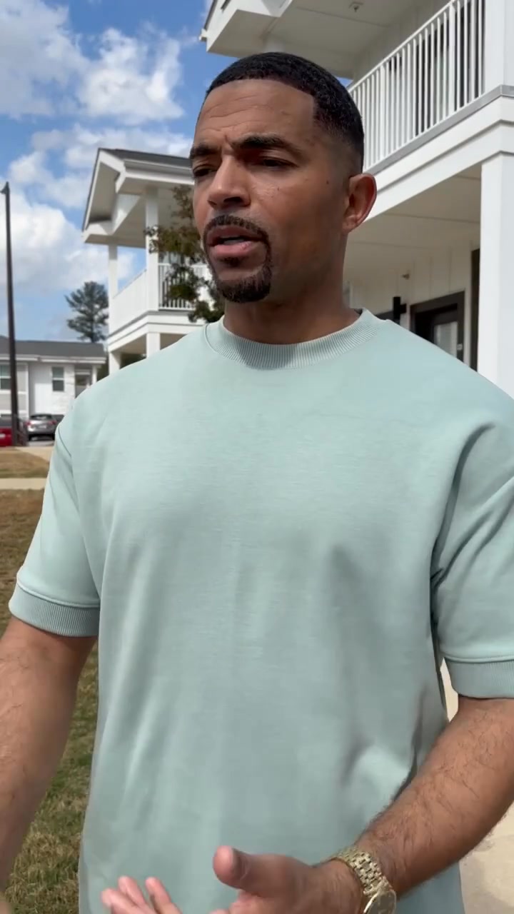 Anthony clowns Zashery & her new car for claiming to be so independent ...