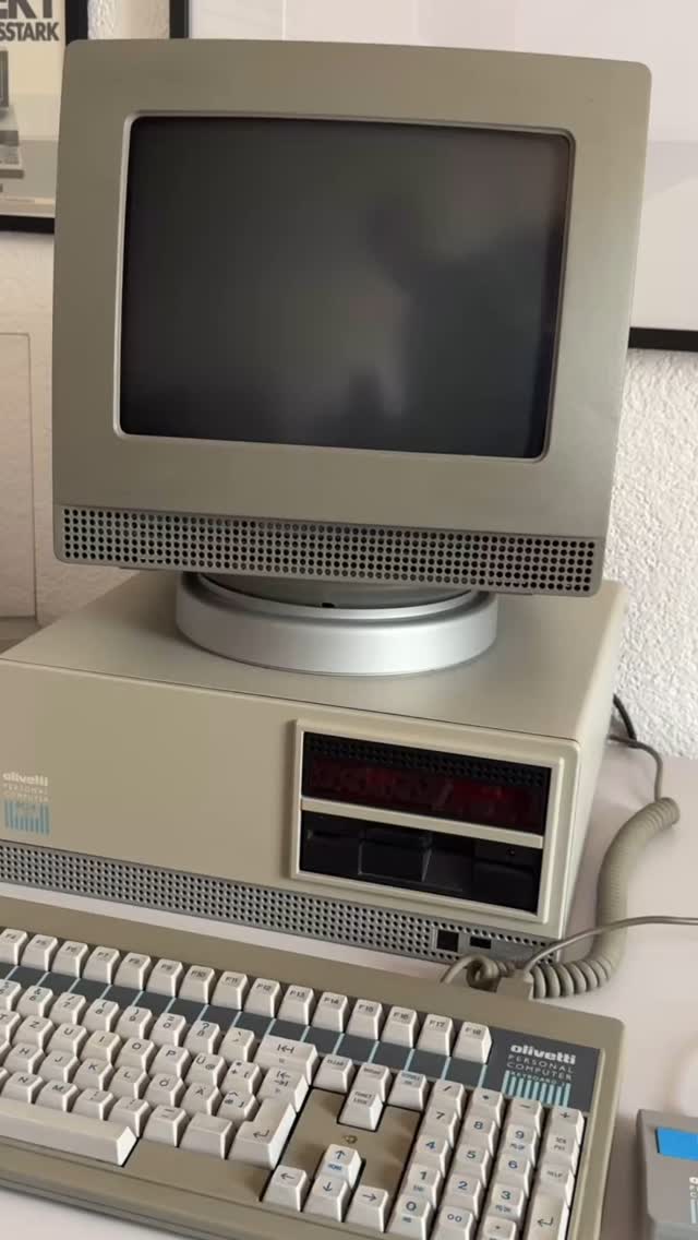 Microsoft Windows 1.03 on the olivetti M24SP with display enhancement ...