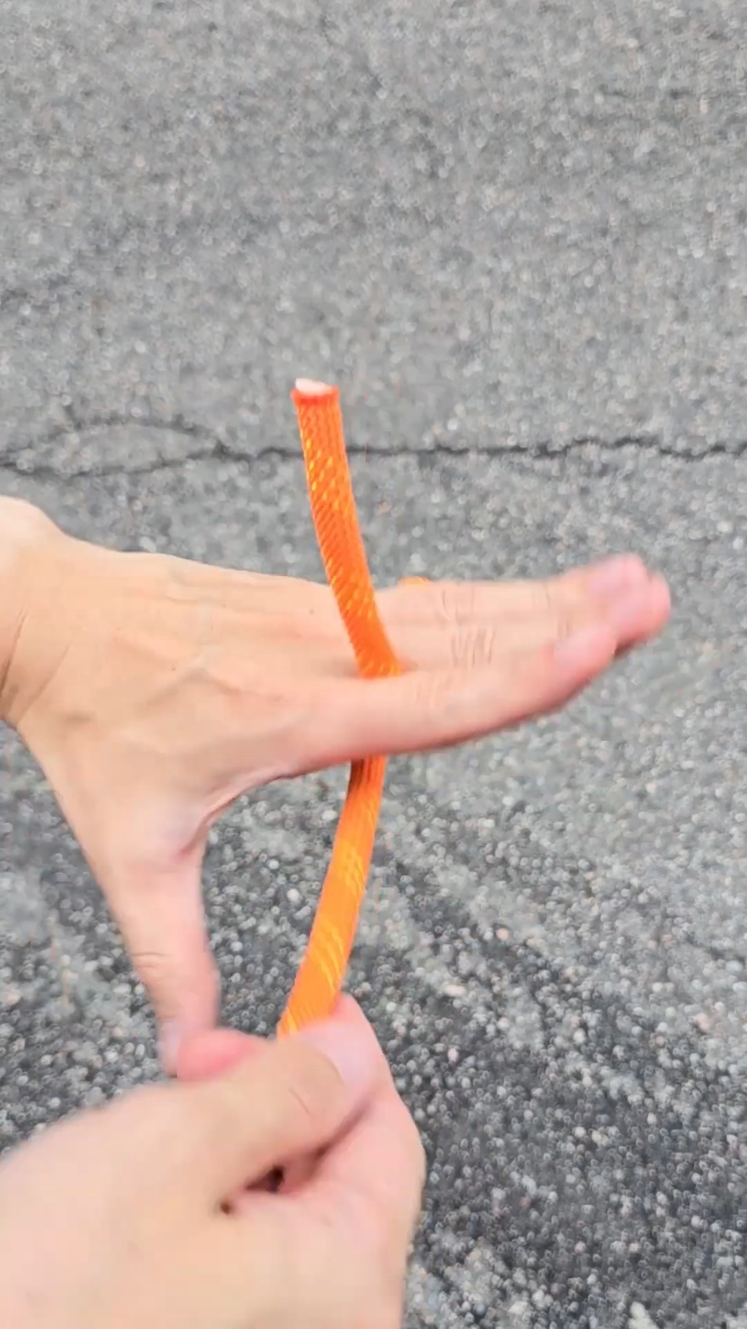Practical Rope Coiling Way!!! #reels #viral #knotlessbraids | Knot ...