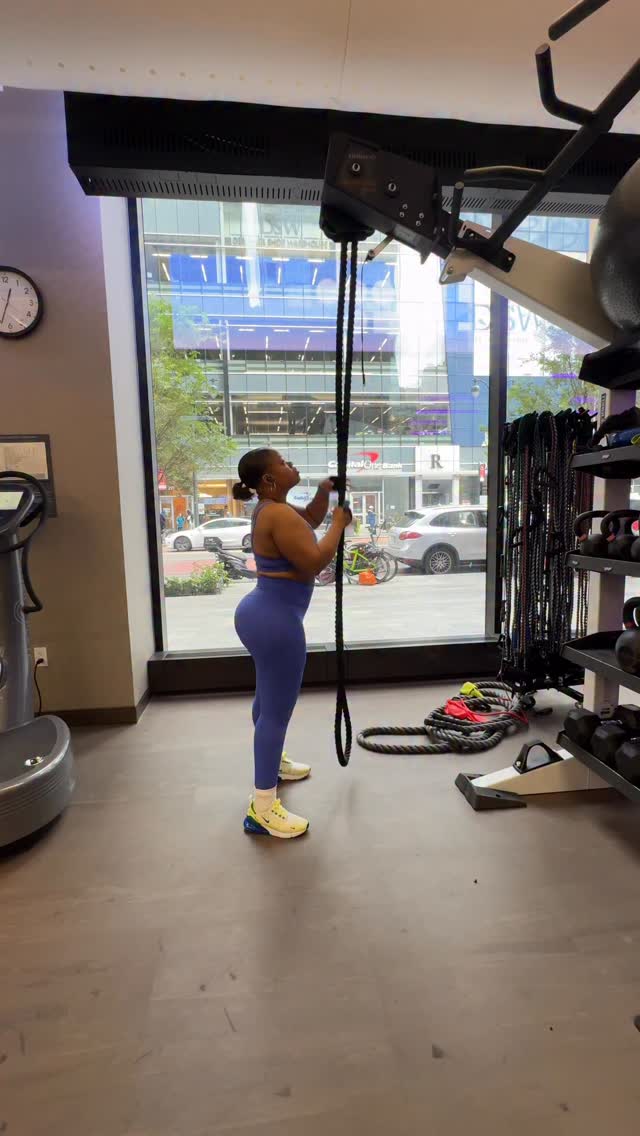 Upper Body Day was Fun 🤩 A lot of dancing 🕺🏽 🤣 Try this upper body ...