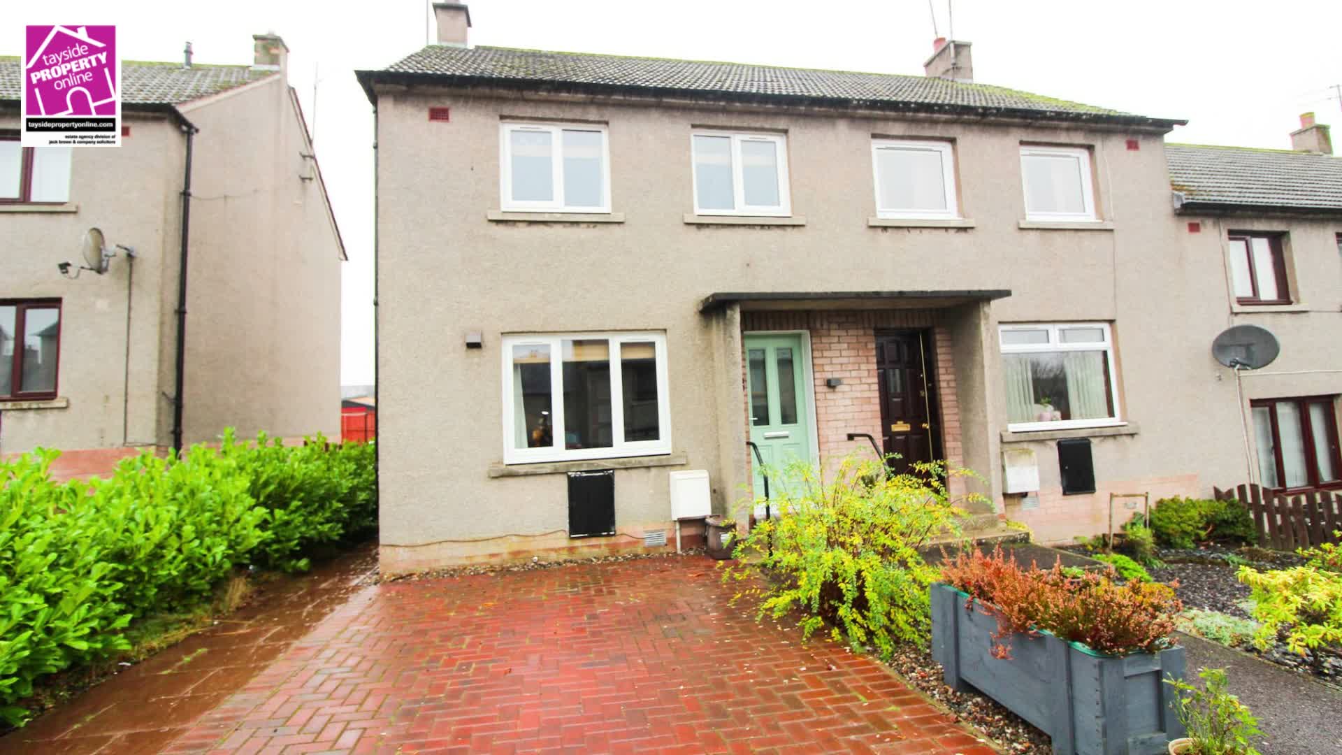 Back on market 65 Fruithill, Forfar, DD8 1JT • End Terraced Villa • Hallway • Lounge • Kitchen
