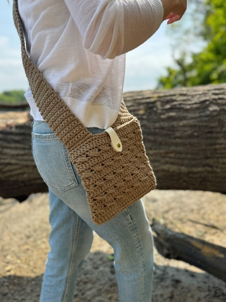 Say COCO1 for the brand new Coco Crochet Cross Body Bag Pattern! 🧶 It’s ...