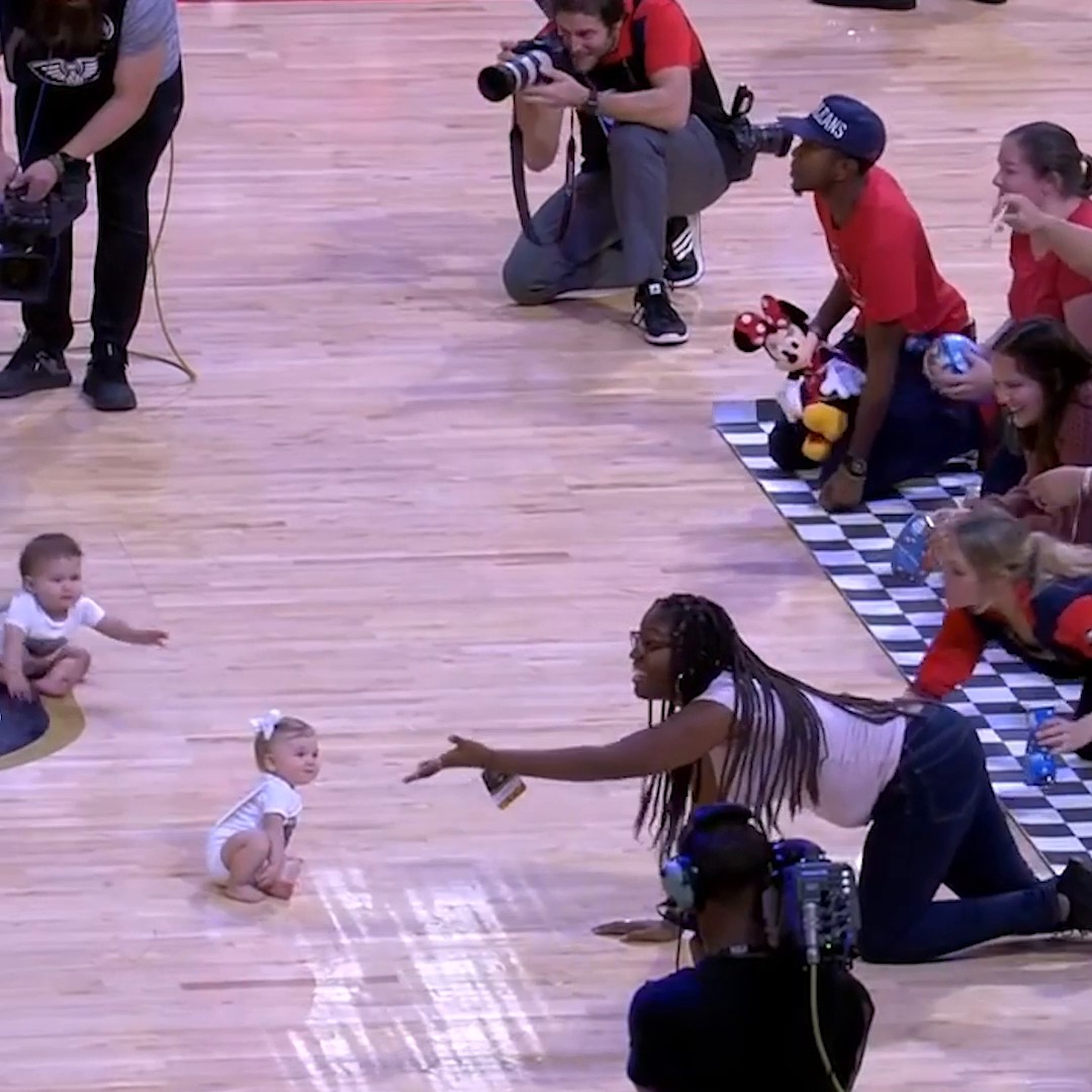 This is without a doubt the greatest baby race in history 😅 National