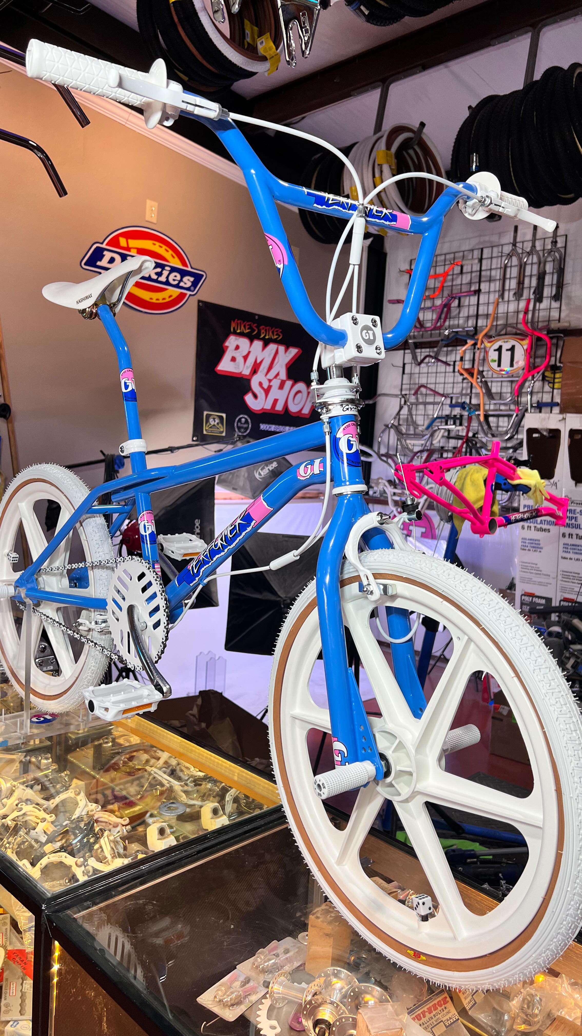 1987 GT Performer in Maui Blue! Such a RAD Color choice