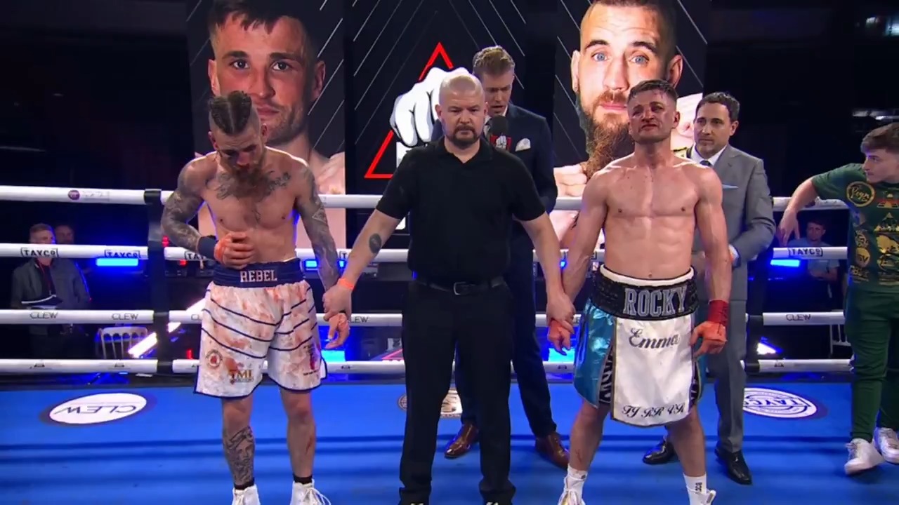 SUPER WELTERWEIGHT CHAMPION! LIAM ROCKY REES! 👏 Made official by Big Mo ...